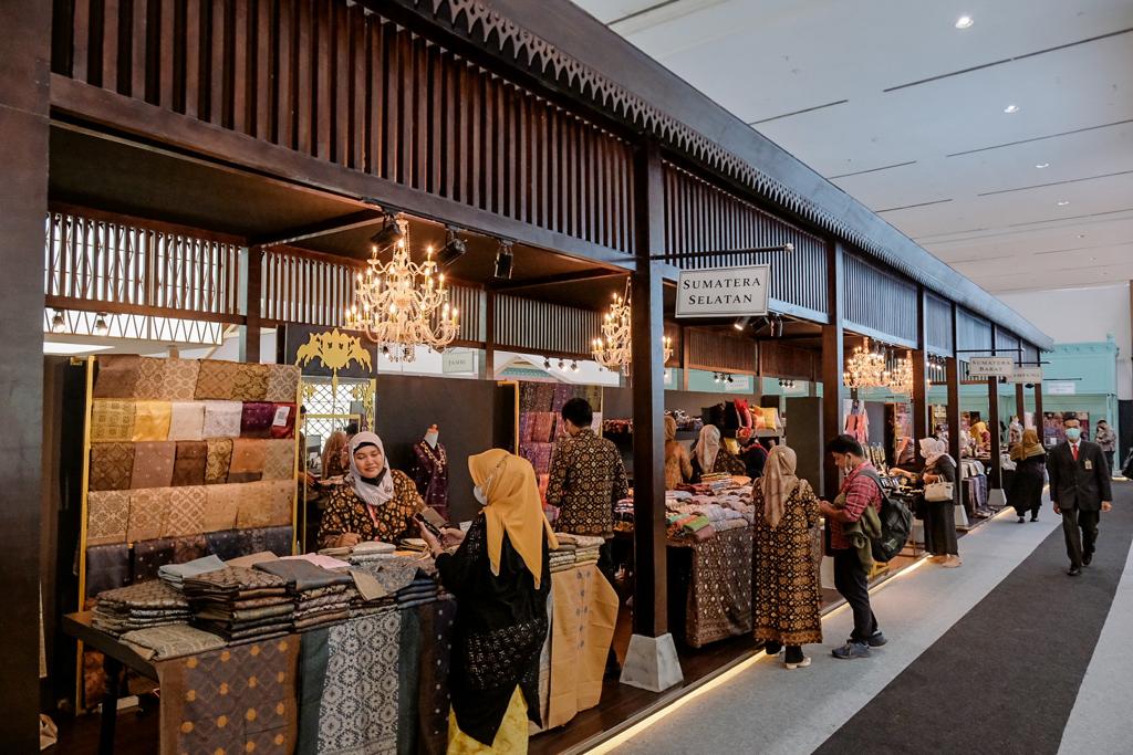 Pameran-industri-kreatif
